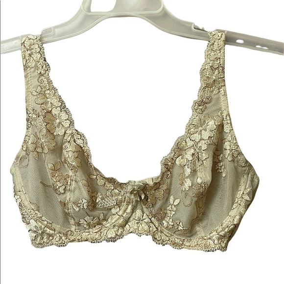 𝅺CREAM mesh and floral lace bra adjustable straps 38DDD - Picture 1 of 5